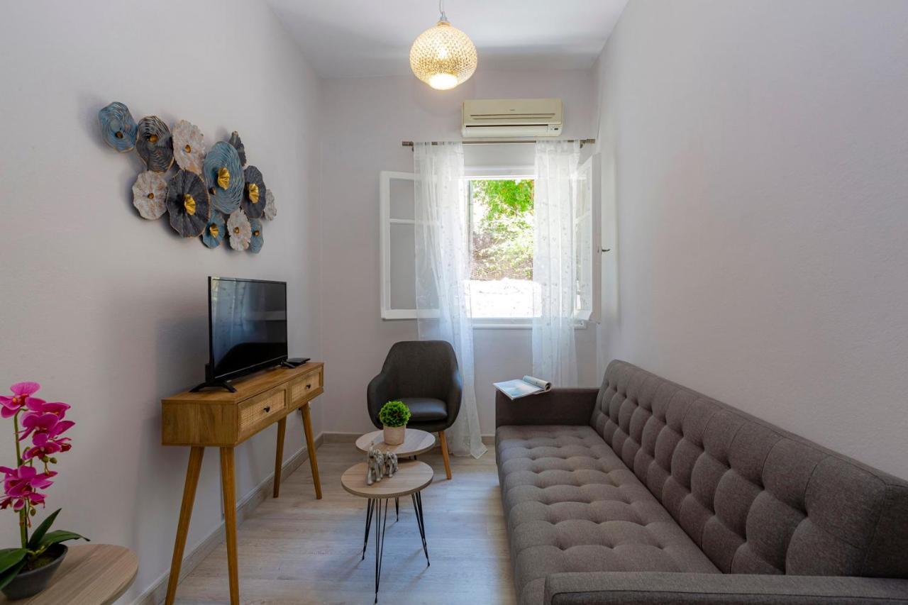 H&G Old Town Apartment Corfu  Exterior photo