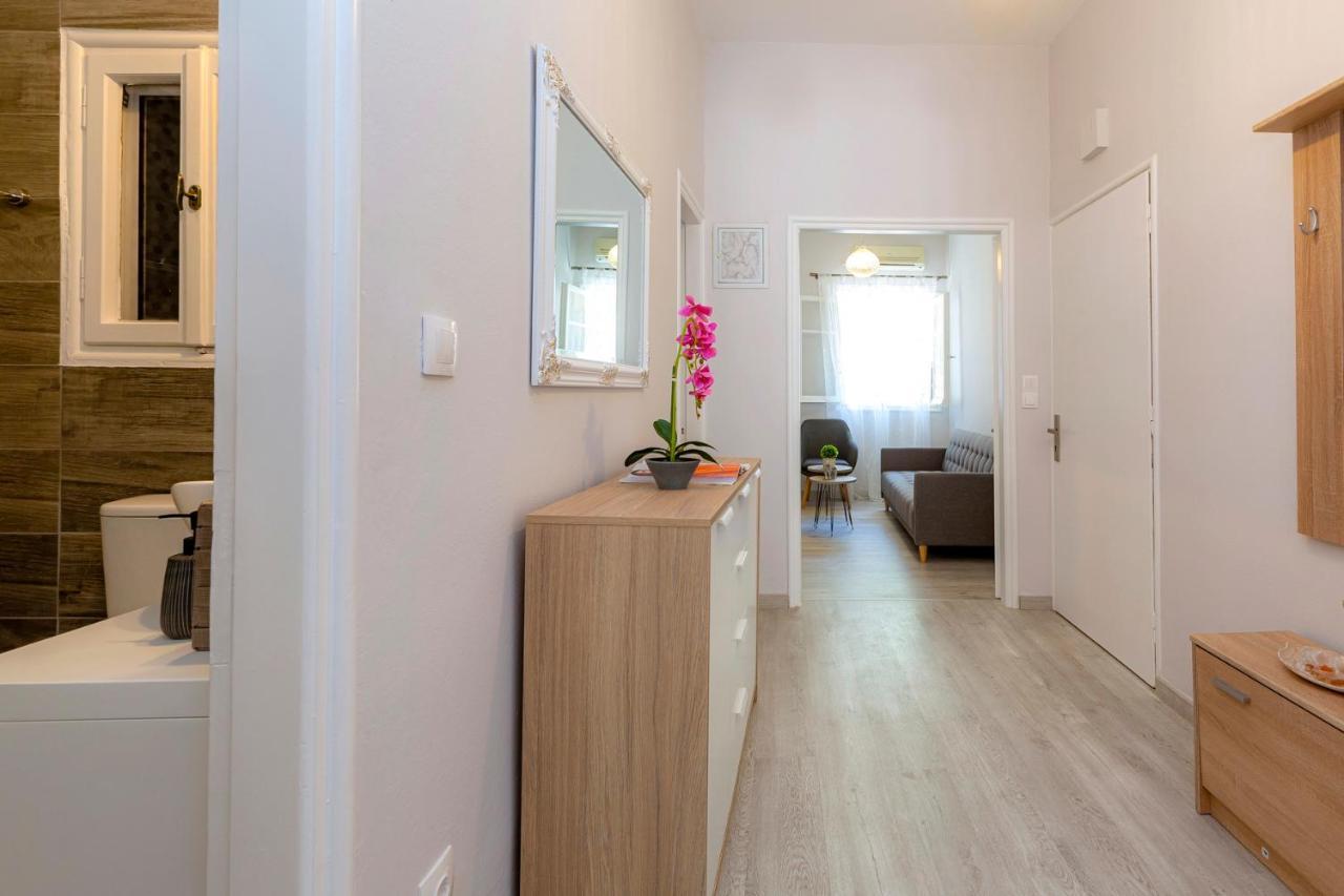 H&G Old Town Apartment Corfu  Exterior photo